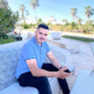 Meet your Posher, Khalid